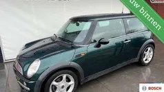 Gebruikt 2004 Mini Cooper Pepper Hatchback | € 1.450 (Eerlijke prijs)
