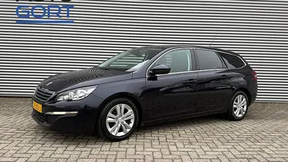 Occasion Peugeot 308 SW 120 PK (88 kW) 2015 Blauw Stationwagen
