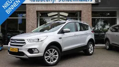 Gebruikt 2019 Ford Kuga Titanium SUV | € 22.440 (Eerlijke prijs)