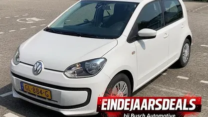Wit, metallic lak Gebruikt 2015 VW up! move up! Hatchback | € 7.995 (Eerlijke prijs)