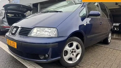 Blauw Occasion 2002 Seat Alhambra MPV | € 1.595 (Eerlijke prijs)