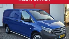 Blauw Gebruikt 2017 Mercedes Vito MPV | € 10.950 (Super prijs)