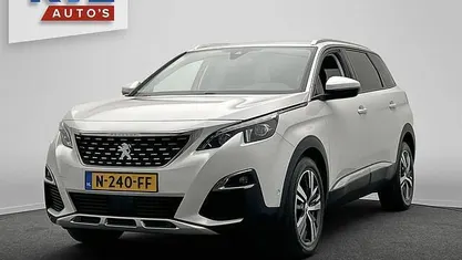 Occasion 2017 Peugeot 5008 Allure SUV | € 15.450 (Eerlijke prijs)