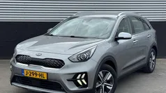 Grijs Gebruikt 2020 Kia Niro SUV | € 22.799 (Eerlijke prijs)