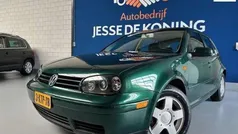 Groen Gebruikt 2000 VW Golf IV Sedan | € 2.450 (Goede deal)