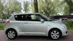 Grijs, metallic lak Gebruikt 2009 Suzuki Swift Hatchback | € 1.699 (Goede deal)