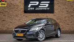 Zwart Gebruikt 2017 Volvo V40 CC Momentum Stationwagen | € 17.450 (Goede deal)