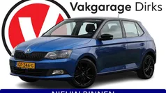 Blauw Gebruikt 2015 Skoda Fabia First Edition Hatchback | € 9.939 (Eerlijke prijs)