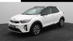 Wit Gebruikt 2020 Kia Stonic SUV | € 16.940 (Eerlijke prijs)