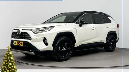 Gebruikt 2019 Toyota RAV4 Hybrid SUV | € 31.900 (Eerlijke prijs)