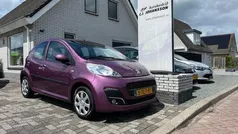 Paars Gebruikt 2014 Peugeot 107 Active Hatchback | € 3.950 (Eerlijke prijs)