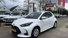 Wit Gebruikt 2023 Toyota Yaris Active Hatchback | € 20.950 (Eerlijke prijs)