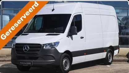 Wit Occasion 2024 Mercedes Sprinter Van | € 39.544 (Goede deal)