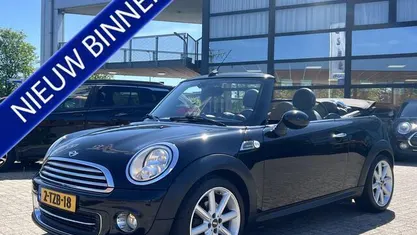 Occasion Mini Cooper Cabriolet 123 PK (90 kW) 2014 Zwart Cabriolet