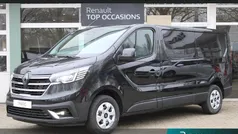 Zwart Nieuw 2024 Renault Trafic Van | € 33.892 (Goede deal)