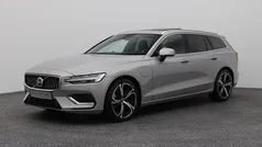 Gebruikt 2022 Volvo V60 Ultimate Stationwagen | € 33.900 (Eerlijke prijs)