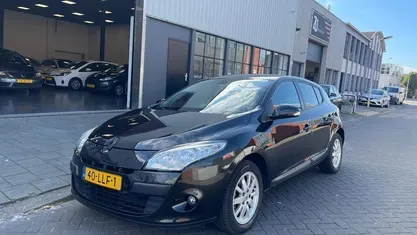 Occasion Renault Mégane III Expression 101 PK (74 kW) 2010 Zwart Hatchback