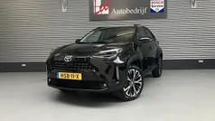 Gebruikt 2024 Toyota Yaris Cross Executive SUV | € 31.950 (Eerlijke prijs)