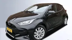 Zwart, metallic lak Gebruikt 2022 Mazda 2 Hatchback | € 21.845 (Eerlijke prijs)