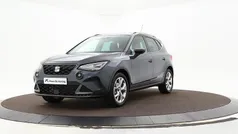 Grijs Gebruikt 2024 Seat Arona Business SUV | € 20.440 (Eerlijke prijs)