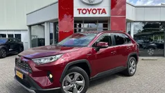 Rood Gebruikt 2020 Toyota RAV4 Style SUV | € 32.945 (Eerlijke prijs)
