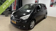 Zwart Gebruikt 2014 Toyota Verso-S MPV | € 9.495 (Eerlijke prijs)
