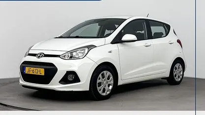 Wit Gebruikt 2017 Hyundai i10 Comfort Hatchback | € 10.900 (Eerlijke prijs)