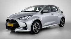 Zilver Gebruikt 2021 Toyota Yaris Hybrid Hatchback | € 21.950 (Eerlijke prijs)