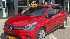 Rouge flamme nnp Gebruikt 2018 Renault Clio GrandTour LIMITED Stationwagen | € 10.945 (Eerlijke prijs)