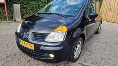 Zwart Gebruikt 2005 Renault Modus Luxe MPV | € 3.550 (Eerlijke prijs)