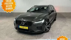 Grijs Gebruikt 2021 Volvo V60 R-Design Stationwagen | € 24.450 (Goede deal)