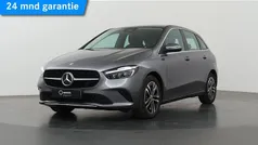 Grijs, metallic lak Gebruikt 2024 Mercedes B250e Business MPV | € 37.850 (Eerlijke prijs)