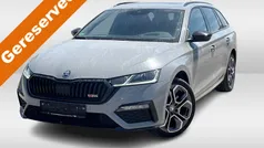 Grijs Gebruikt 2021 Skoda Octavia RS Stationwagen | € 29.950 (Eerlijke prijs)