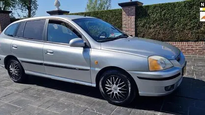 Occasion Kia Rio 97 PK (71 kW) 2003 Hatchback