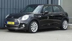 Gebruikt 2017 Mini Cooper Business Hatchback | € 16.445 (Eerlijke prijs)