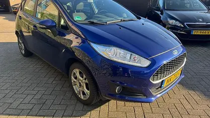 Occasion Ford Fiesta Style 80 PK (58 kW) 2017 Blauw Hatchback