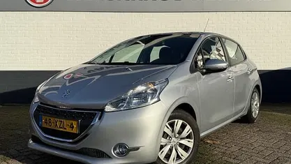 Gebruikt 2012 Peugeot 208 Envy Hatchback | € 6.250 (Eerlijke prijs)