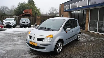 Occasion Renault Modus Luxe 112 PK (82 kW) 2005 Grijs MPV