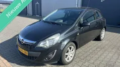 Zwart Gebruikt 2014 Opel Corsa Design Edition Hatchback | € 2.799 (Goede deal)