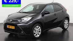 Gebruikt 2024 Toyota Aygo Play Hatchback | € 17.945 (Eerlijke prijs)