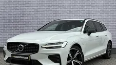 Gebruikt 2020 Volvo V60 R-Design Stationwagen | € 33.899 (Eerlijke prijs)