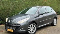 Grijs Gebruikt 2011 Peugeot 206+ Hatchback | € 3.500 (Eerlijke prijs)