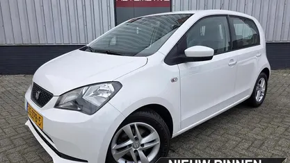Wit Occasion 2013 Seat Mii Chic Hatchback | € 5.495 (Eerlijke prijs)