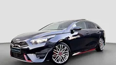 Zwart Gebruikt 2023 Kia ProCeed Hatchback | € 36.935 (Eerlijke prijs)