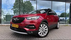 Rood Gebruikt 2020 Opel Grandland X Innovation SUV | € 23.900 (Goede deal)