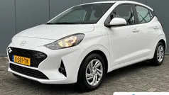 Wit Gebruikt 2024 Hyundai i10 Comfort Hatchback | € 16.395 (Eerlijke prijs)