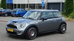 Grijs Gebruikt 2007 Mini John Cooper Works Hatchback | € 3.950 (Eerlijke prijs)