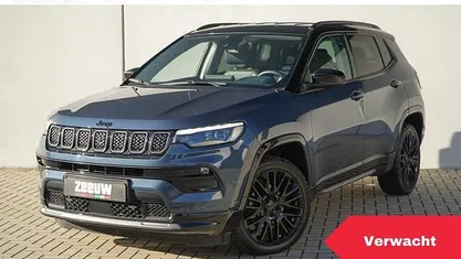 Gebruikt 2023 Jeep Compass SUV | € 30.900 (Eerlijke prijs)