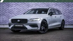 Gebruikt 2023 Volvo V60 Stationwagen | € 33.899 (Eerlijke prijs)