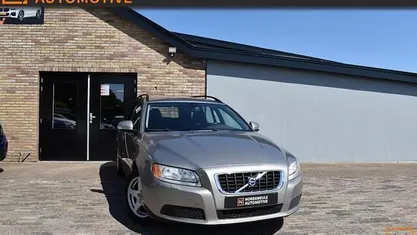 Occasion Volvo V70 Momentum 146 PK (107 kW) 2009 Grijs Stationwagen